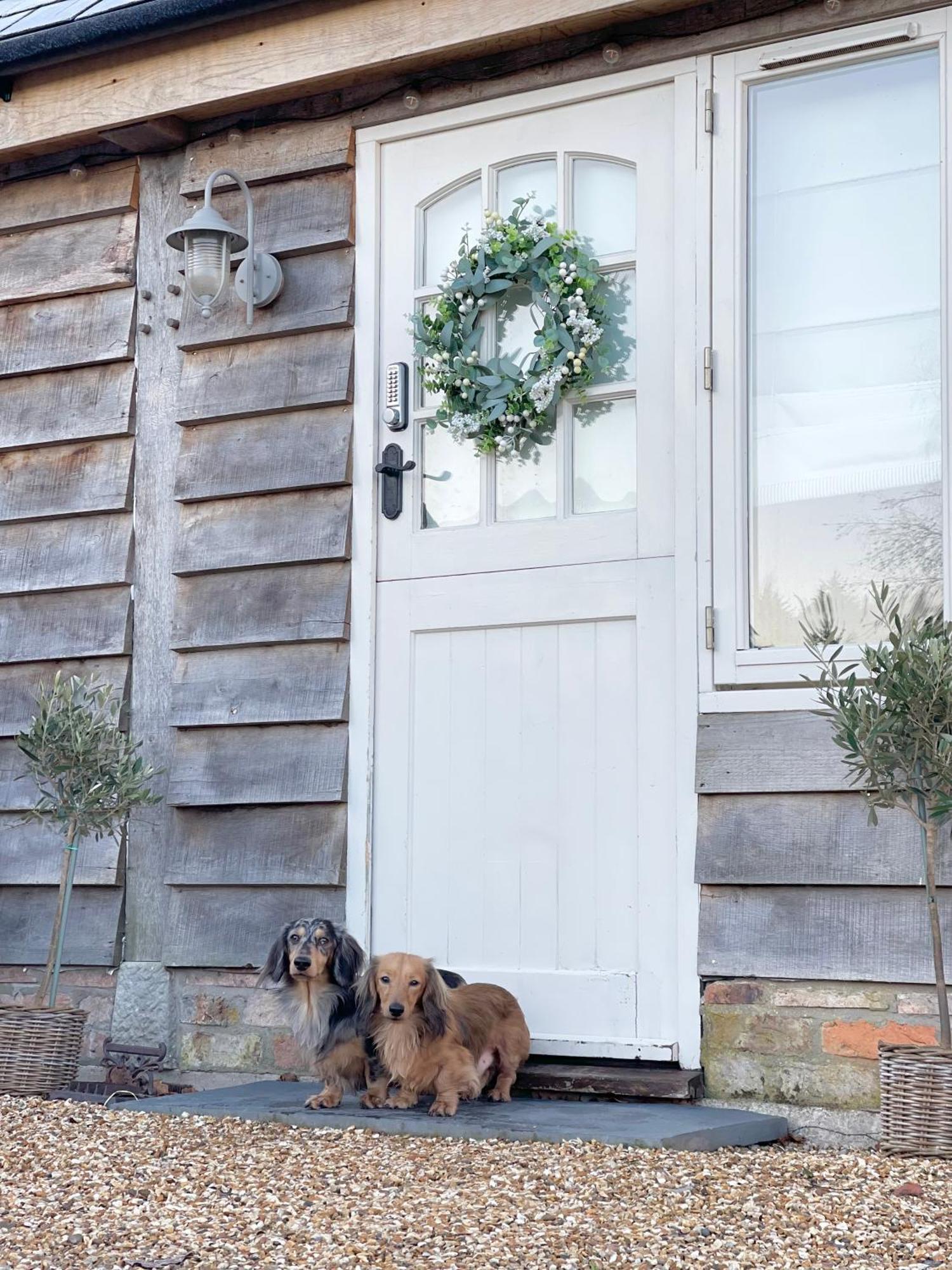 Вилла Oak Tree Hideaway Уитчерч Экстерьер фото